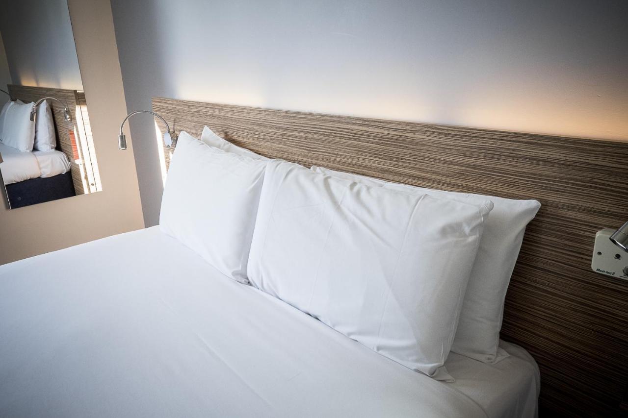 Travelodge Limerick Room photo