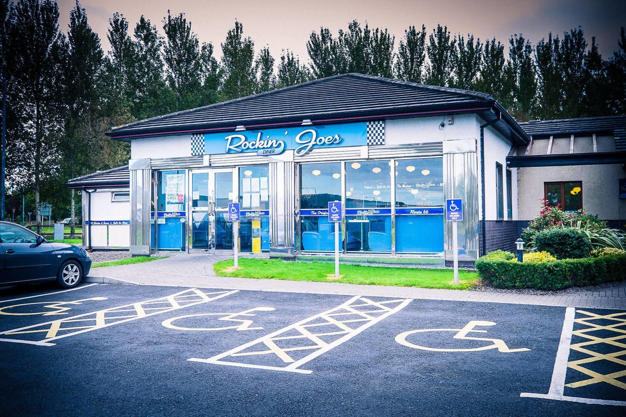 Travelodge Limerick Exterior photo